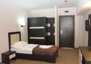 Отель Hotel King Тырговиште Двухместный номер с 2 отдельными кроватями-3